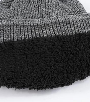 کلاه بافت ساده