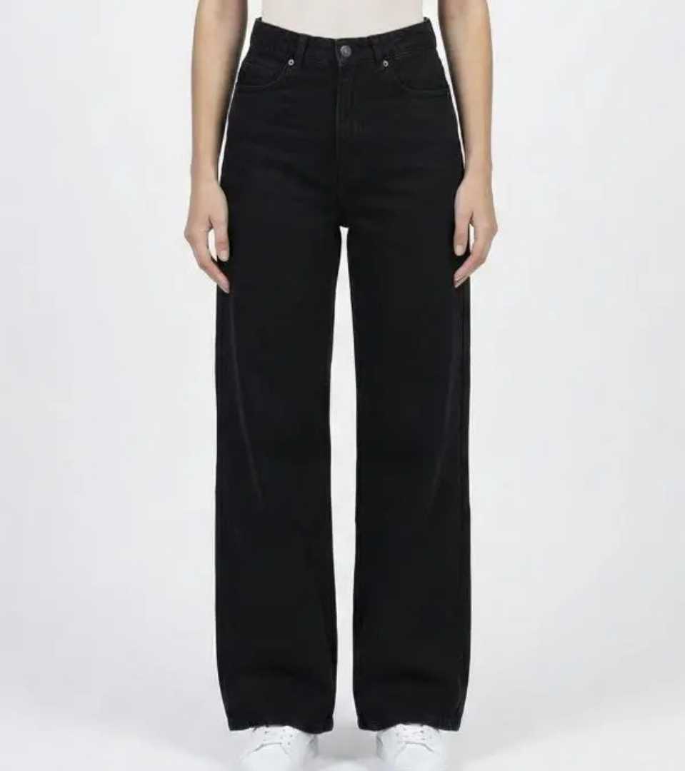 شلوار جین نیم بگ