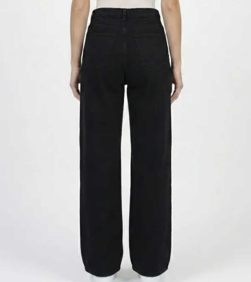 شلوار جین نیم بگ